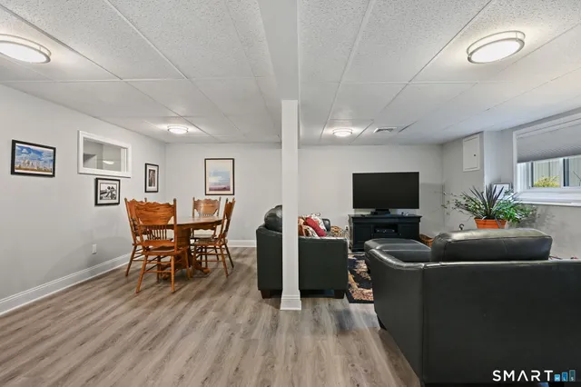 $635,000 | 446 Hammerstone Lane, Unit B, Stratford, CT 06614