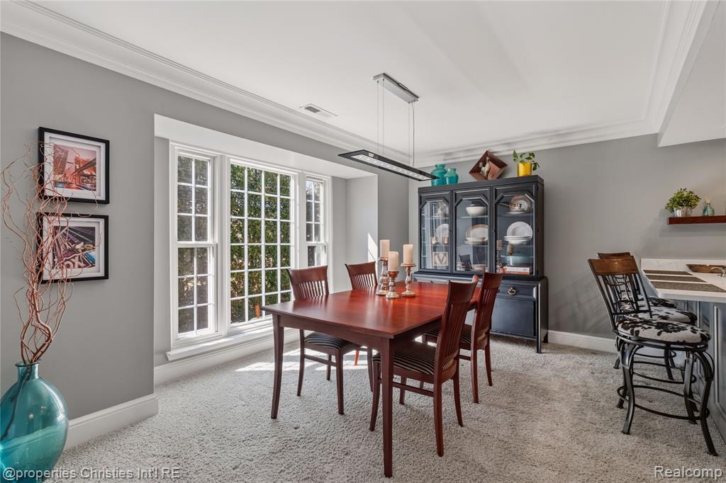 1695 Huntington Park Rochester Hills, MI 48309 - Photo 24 of 54