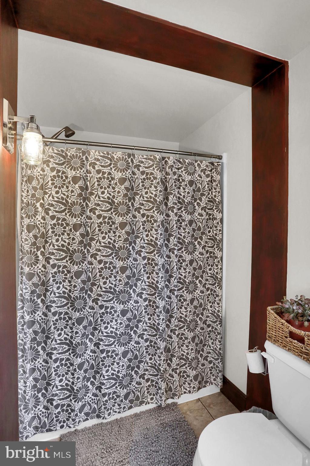 710 Hammond Road York, PA 17406 - Photo 24 of 36 Gallery Image 24