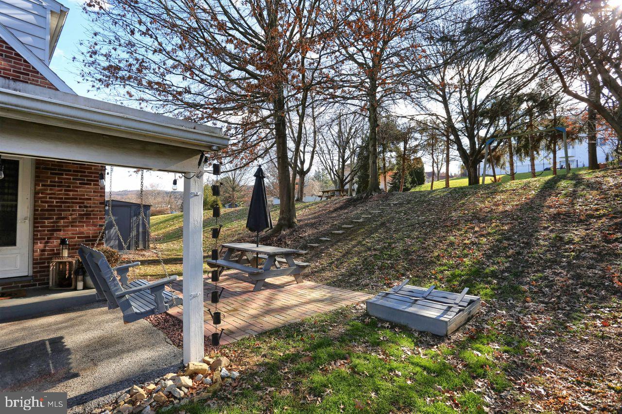 710 Hammond Road York, PA 17406 - Photo 6 of 36 Gallery Image 6