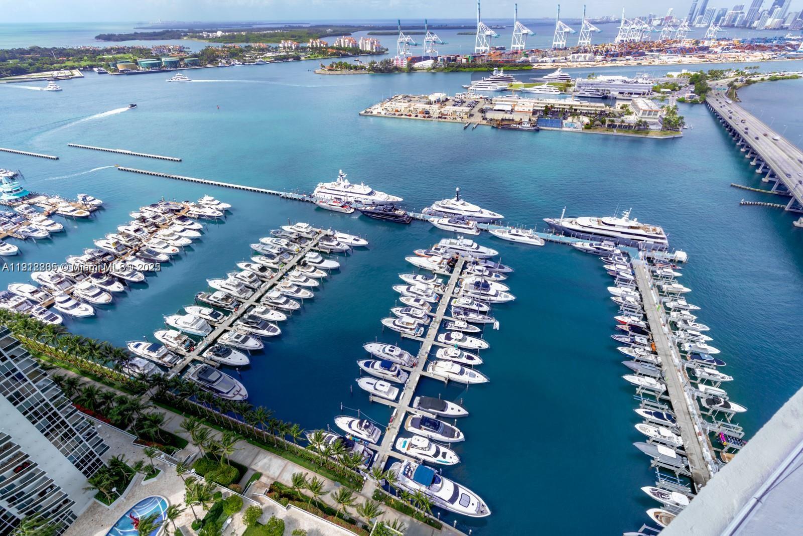 450 Alton Road, Unit 3303 Miami Beach, FL 33139 - Photo 26 of 35