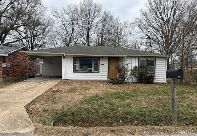 $19,900 | 2015 Kentucky Avenue, Poplar Bluff, MO 63901