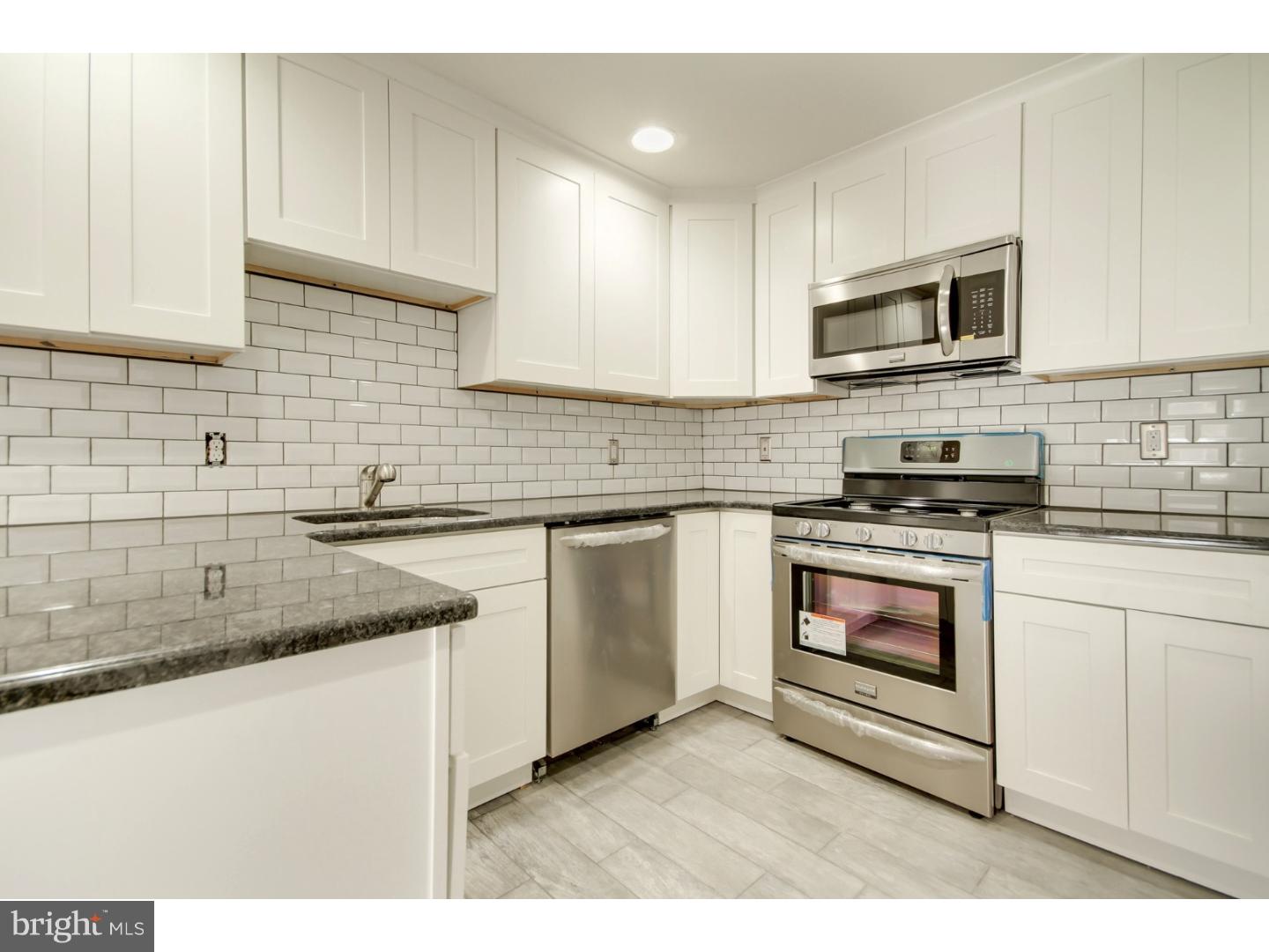 307 Willow Road Oreland, PA 19075 - Photo 6 of 25 Kitchen