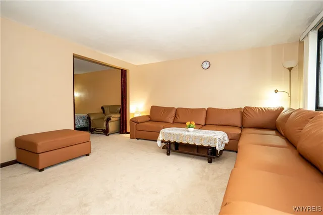 $270,000 | 75 Fairoaks Lane, Cheektowaga, NY 14227