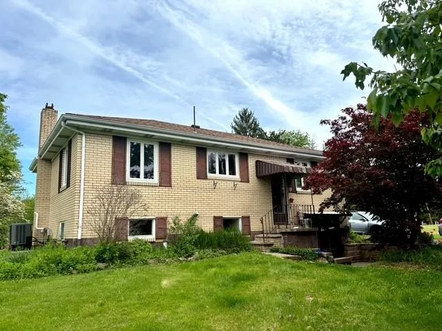 $185,000 | 798 Hecla Road, Mount Pleasant, PA 15666