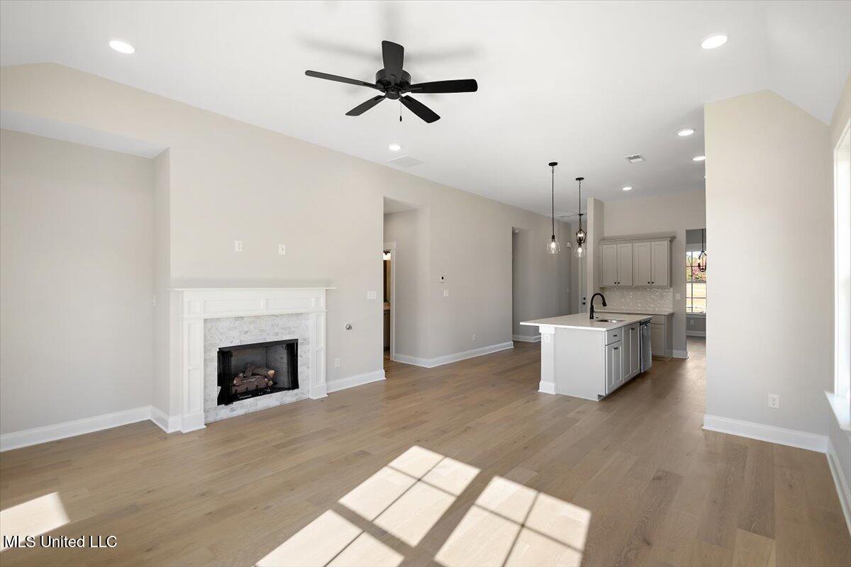 433 Sunflower Street Nesbit, MS 38651 - Photo 11 of 33 Lexington