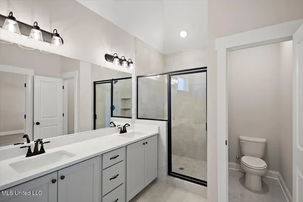 $326,900 | 433 Sunflower Street, Nesbit, MS 38651