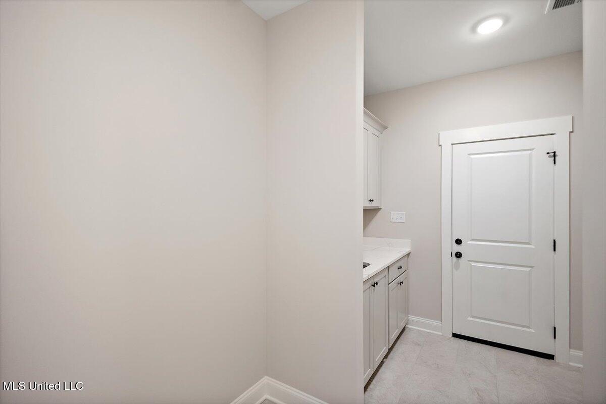 433 Sunflower Street Nesbit, MS 38651 - Photo 27 of 33 Lexington