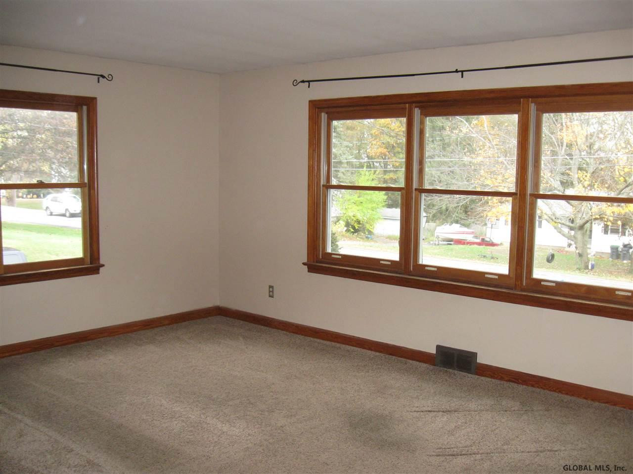 15 Starr Road Troy, NY 12182 - Photo 3 of 25 Photo 3
