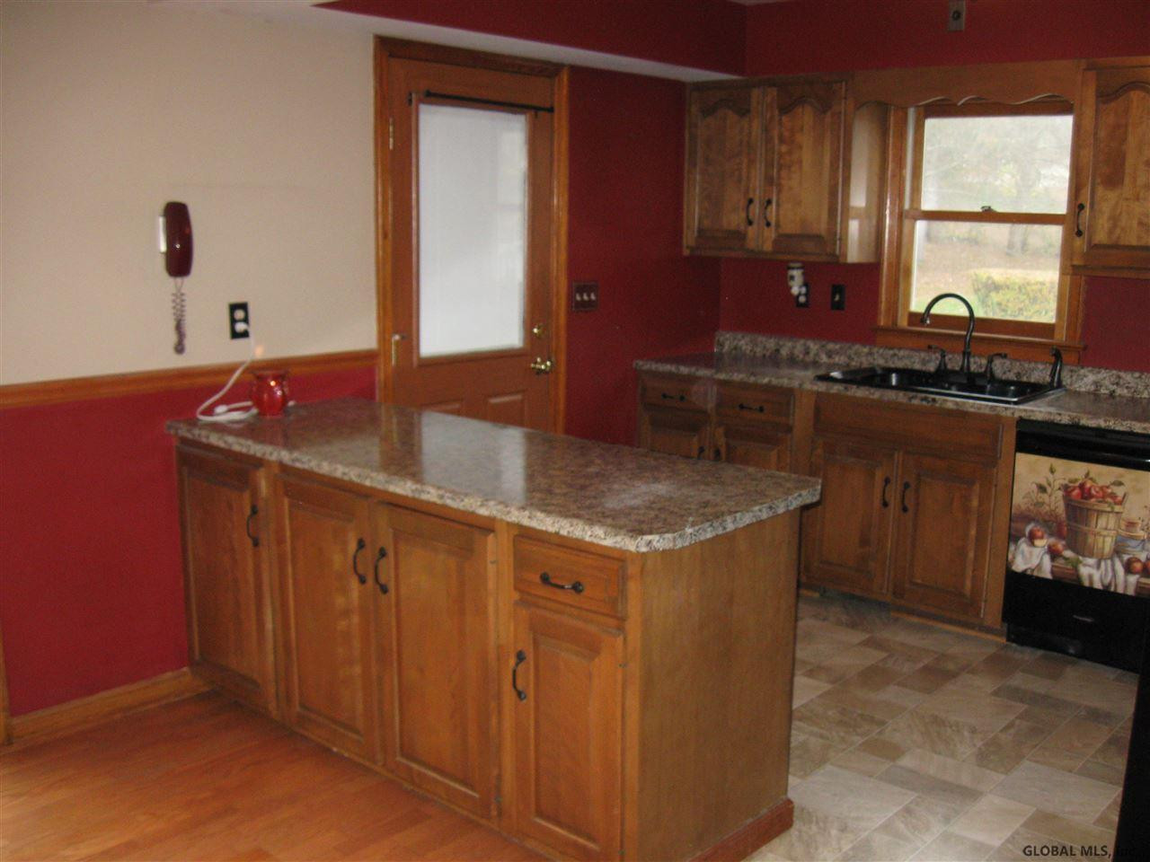 15 Starr Road Troy, NY 12182 - Photo 10 of 25 Photo 10