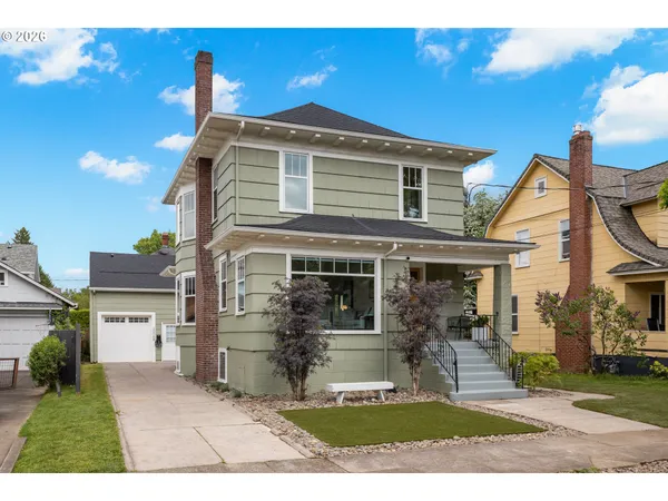 $1,225,000 | 2606 Southeast 16th Avenue, Portland, OR 97202