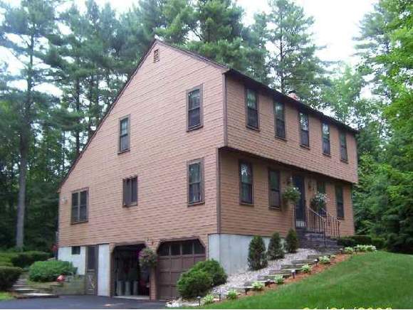 39 W Road Hampstead, NH 03841 - Photo 1 of 5 Gallery Image 1