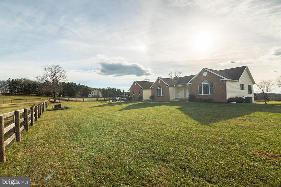 6773 Dickerson Road Dickerson, MD 20842 - Photo 27 of 28 Exterior (General)