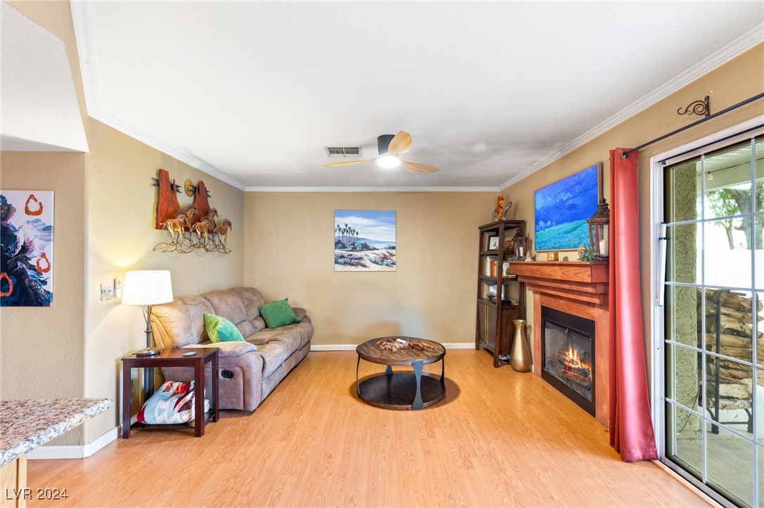 2316 Loggerhead Road Las Vegas, NV 89117 - Photo 18 of 35 Family Room