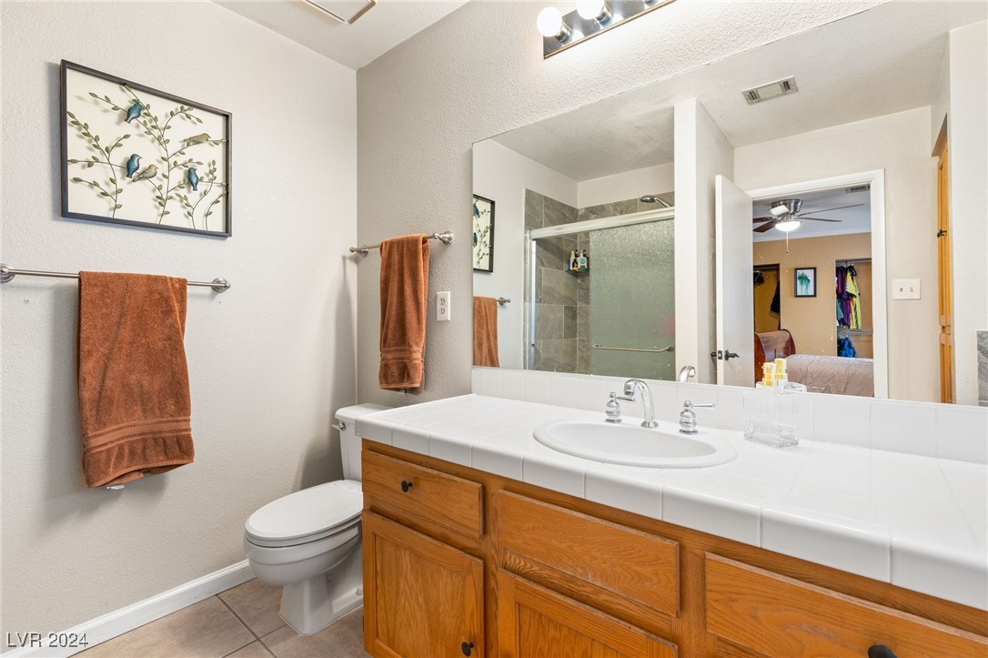 2316 Loggerhead Road Las Vegas, NV 89117 - Photo 26 of 35 Primary Bathroom