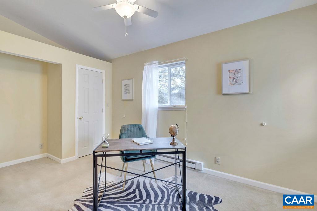 88 Rose Road Ruckersville, VA 22968 - Photo 21 of 34 a workspace with furniture and window