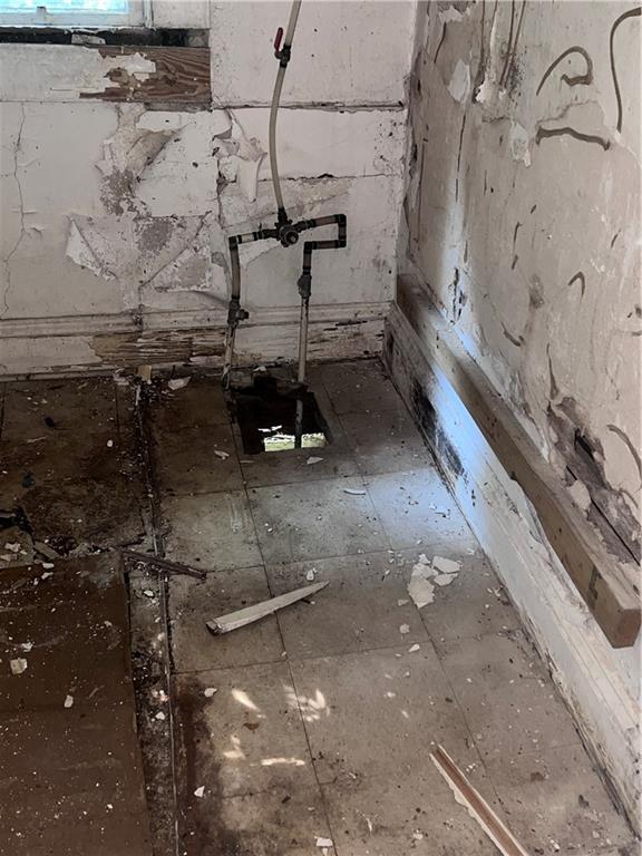 554 Nelson Street Macon, GA 31206 - Photo 30 of 37 a view of empty room