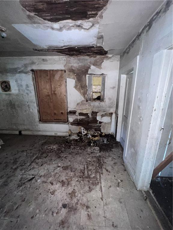 554 Nelson Street Macon, GA 31206 - Photo 33 of 37 a view of water heater room