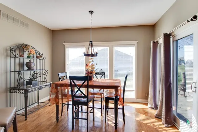 $539,500 | 4600 Southwest Admiral Byrd Drive, Lee's Summit, MO 64082