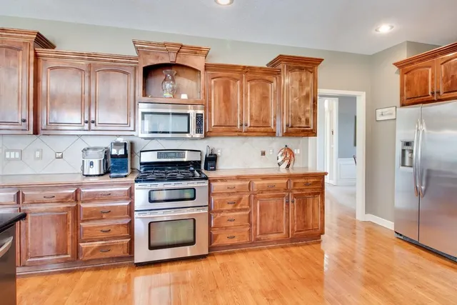 $539,500 | 4600 Southwest Admiral Byrd Drive, Lee's Summit, MO 64082