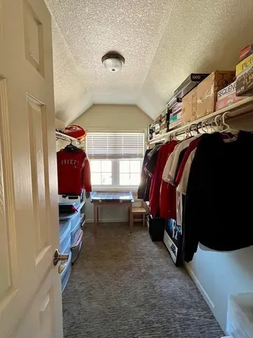 $539,500 | 4600 Southwest Admiral Byrd Drive, Lee's Summit, MO 64082