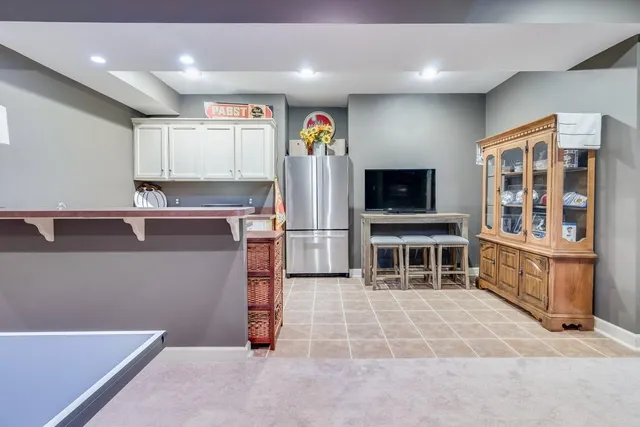 $539,500 | 4600 Southwest Admiral Byrd Drive, Lee's Summit, MO 64082