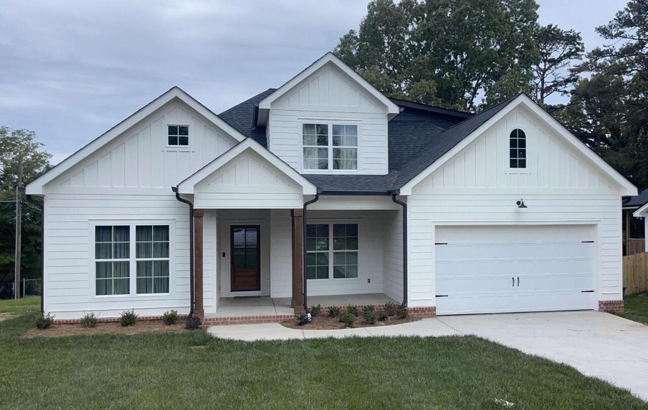 2227 Launcelot Road Chattanooga, TN 37421 - Photo 1 of 10 1318FC3D-2AAA-4B25-B576-A09138BBC146