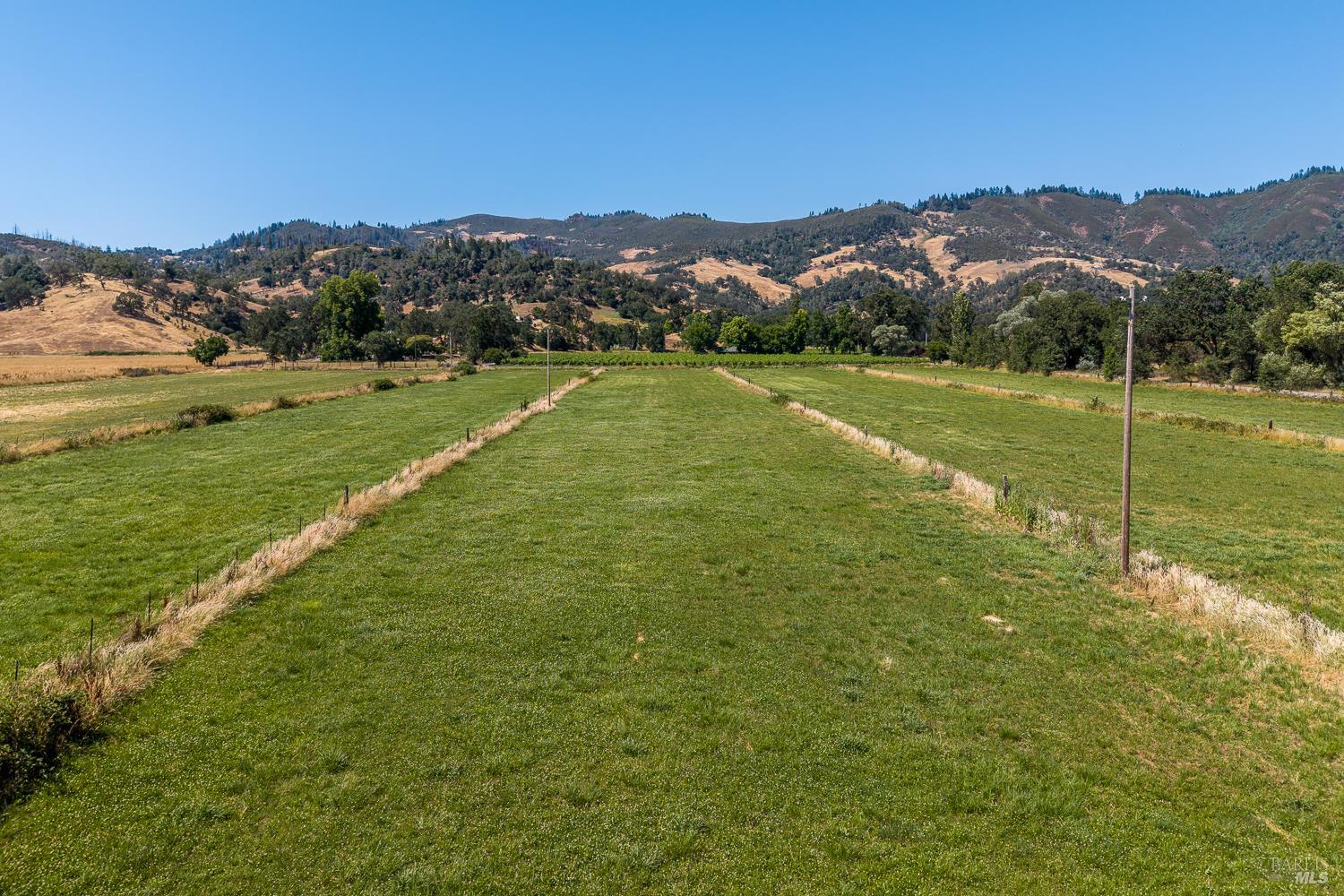 13951 North Busch Road Potter Valley, CA 95469 - Photo 36 of 38