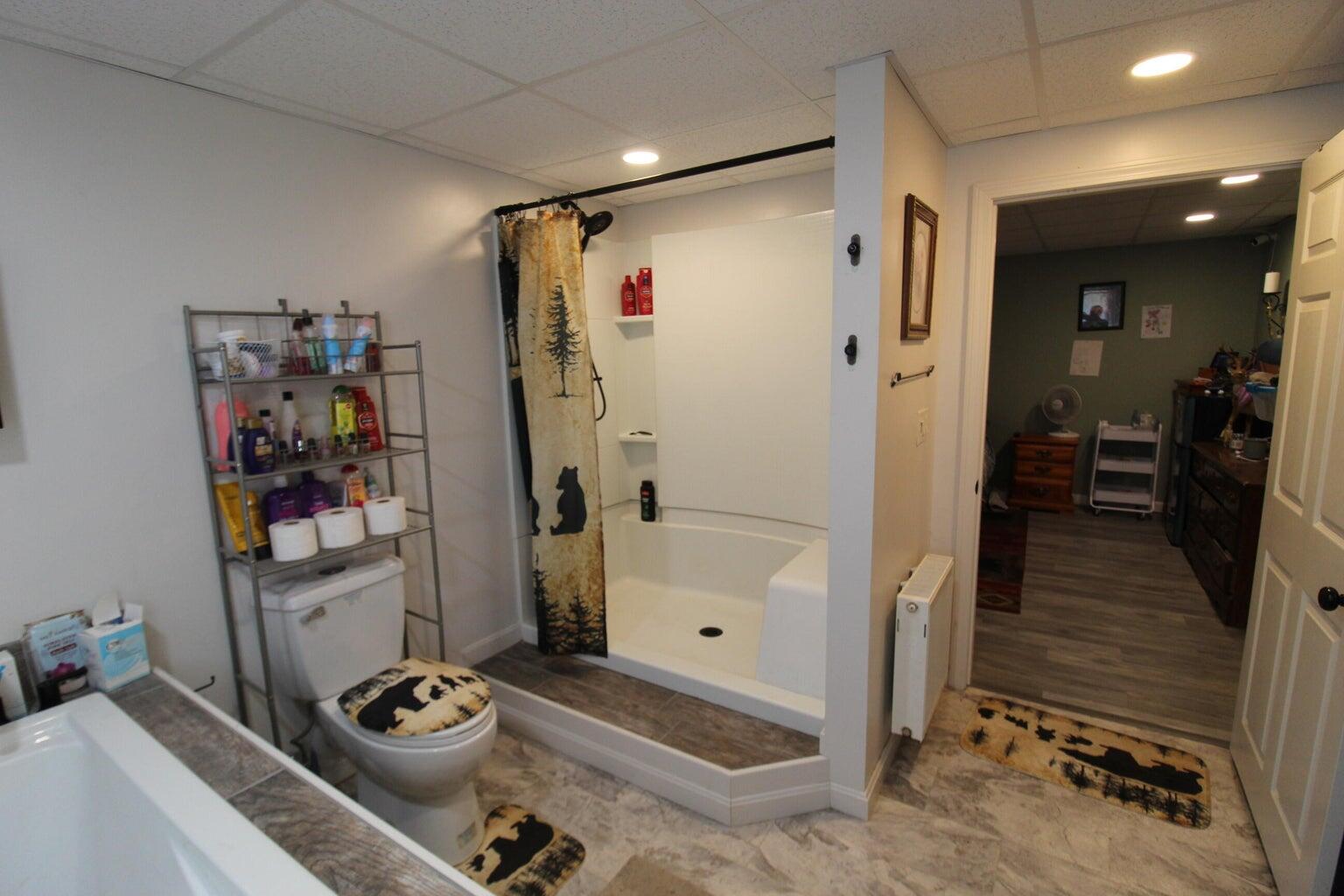 587 North Searsport Road Prospect, ME 04981 - Photo 18 of 29 20250902143838688221000000-o