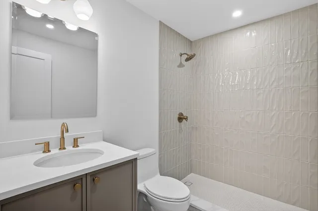 $2,199,000 | 383 Cherry Street, Unit 383, Newton, MA 02465