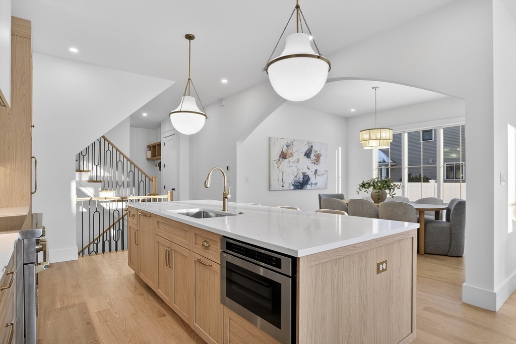 383 Cherry Street, Unit 383 Newton, MA 02465 - Photo 7 of 42