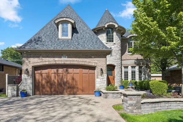 $1,725,000 | 718 South Fairview Avenue, Elmhurst, IL 60126