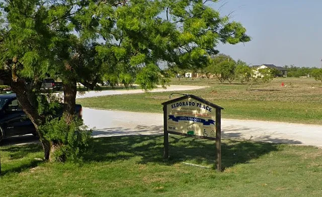 $512 | 102 Eastfield Drive, Eldorado, TX 76936