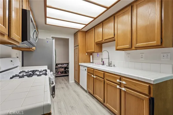 $724,900 | 907 Shady Lane, Glendora, CA 91740