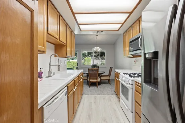 $724,900 | 907 Shady Lane, Glendora, CA 91740
