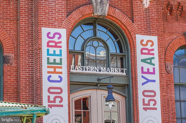 $835,000 | 706 L Street Southeast, Washington, DC 20003