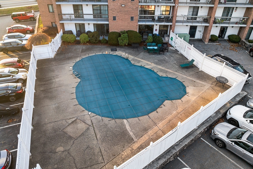 40 Main Street, Unit 505 Stoneham, MA 02180 - Photo 25 of 27 an aerial view of a house