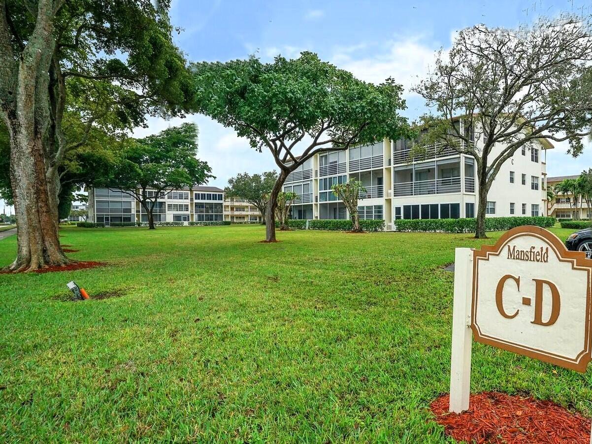 99 Mansfield D, Unit 99 Boca Raton, FL 33434 - Photo 2 of 18 Mansfield c d