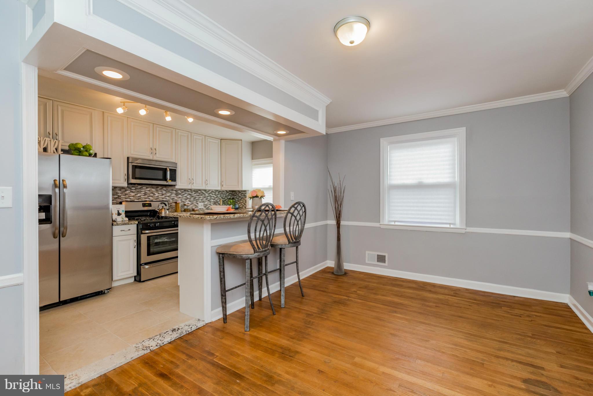 1229 Silverthorne Road Baltimore, MD 21239 - Photo 3 of 30 Interior (General)