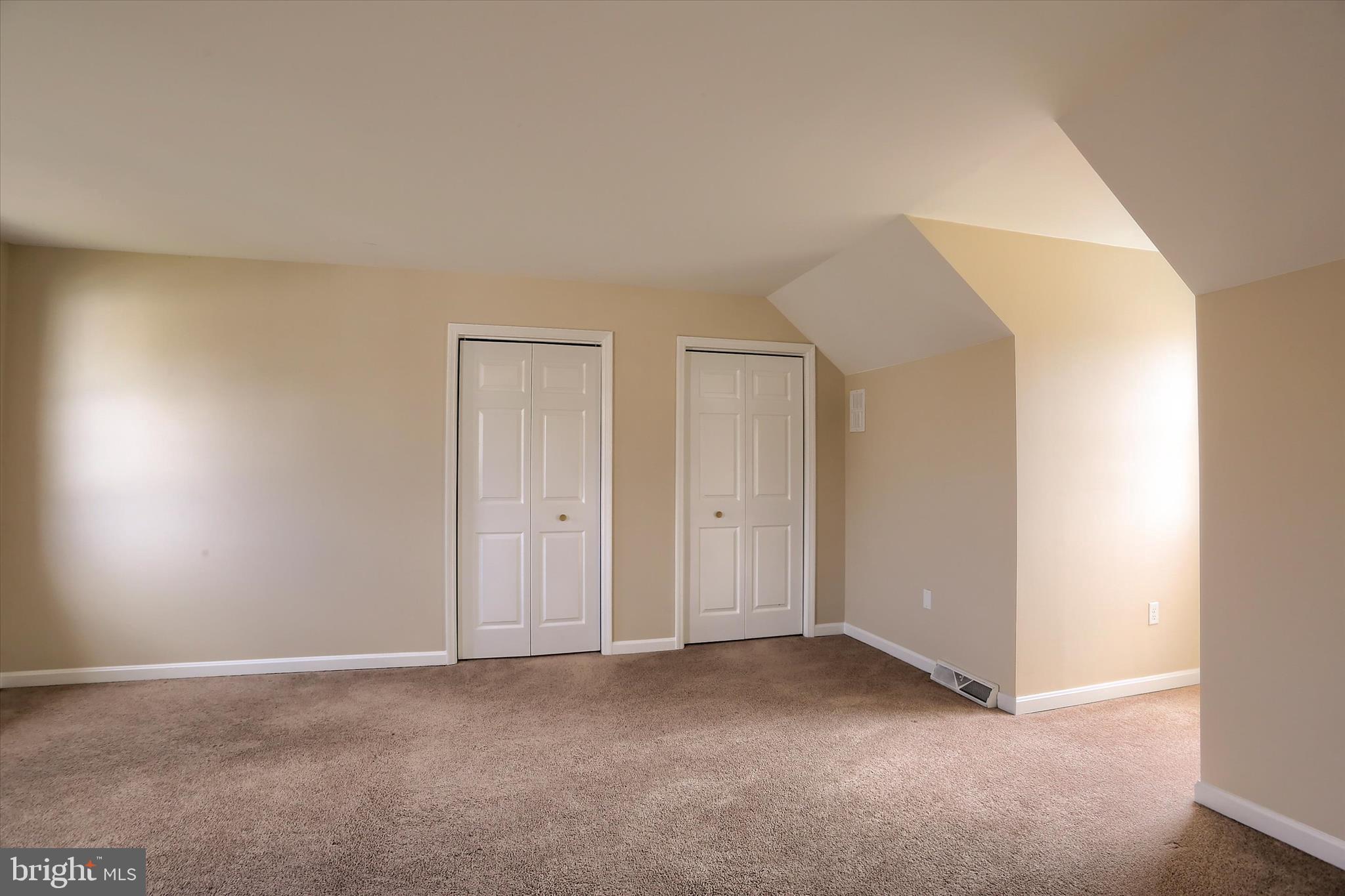 339 Cardinal Road Lititz, PA 17543 - Photo 25 of 33