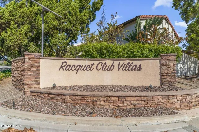$899,999 | 559 Racquet Club Lane, Thousand Oaks, CA 91360