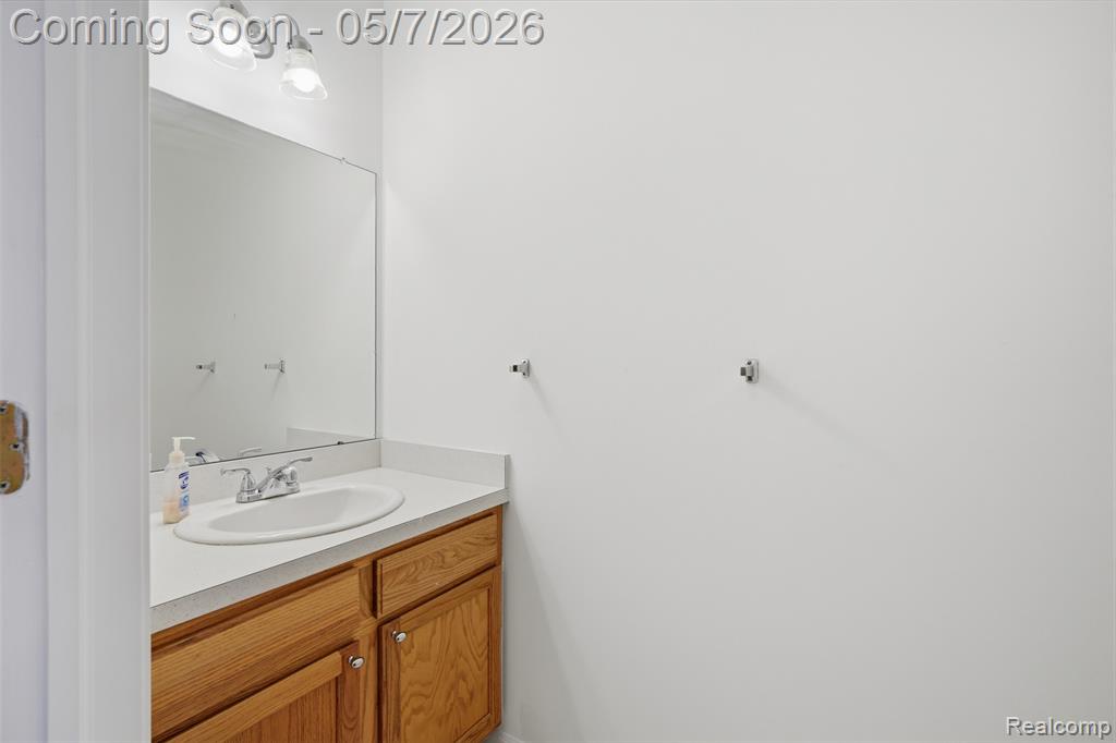 49118 Hawksburry Road Canton, MI 48188 - Photo 15 of 54