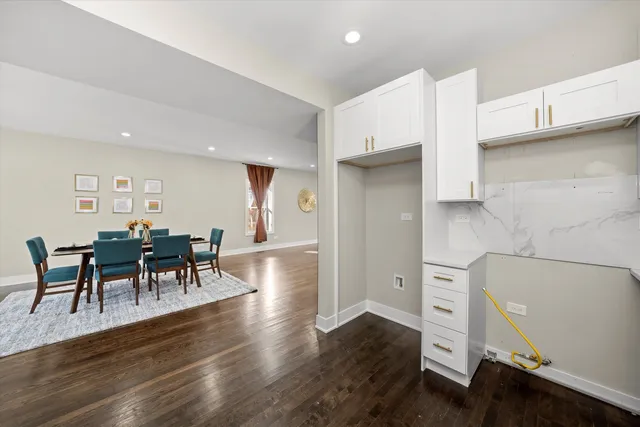 $424,900 | 8041 South Blackstone Avenue, Chicago, IL 60619