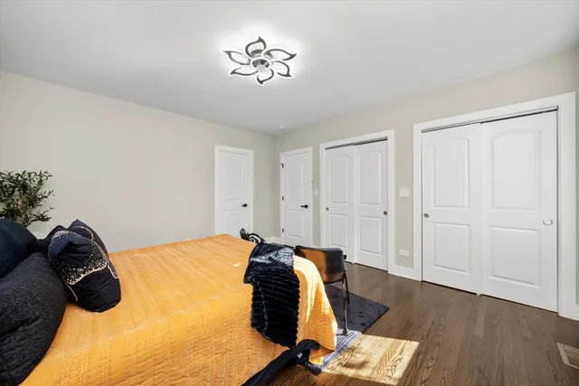 $424,900 | 8041 South Blackstone Avenue, Chicago, IL 60619