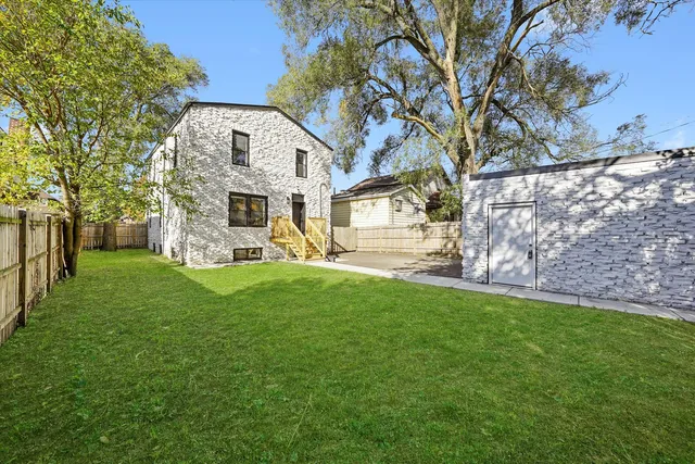 $424,900 | 8041 South Blackstone Avenue, Chicago, IL 60619