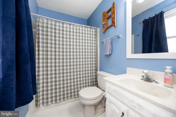 $425,000 | 28 Lobachsville Road, Fleetwood, PA 19522