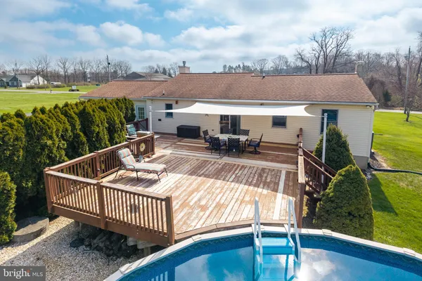 $425,000 | 28 Lobachsville Road, Fleetwood, PA 19522