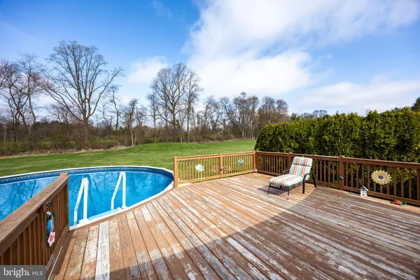 $425,000 | 28 Lobachsville Road, Fleetwood, PA 19522