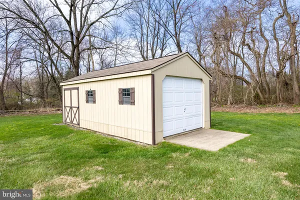 $425,000 | 28 Lobachsville Road, Fleetwood, PA 19522