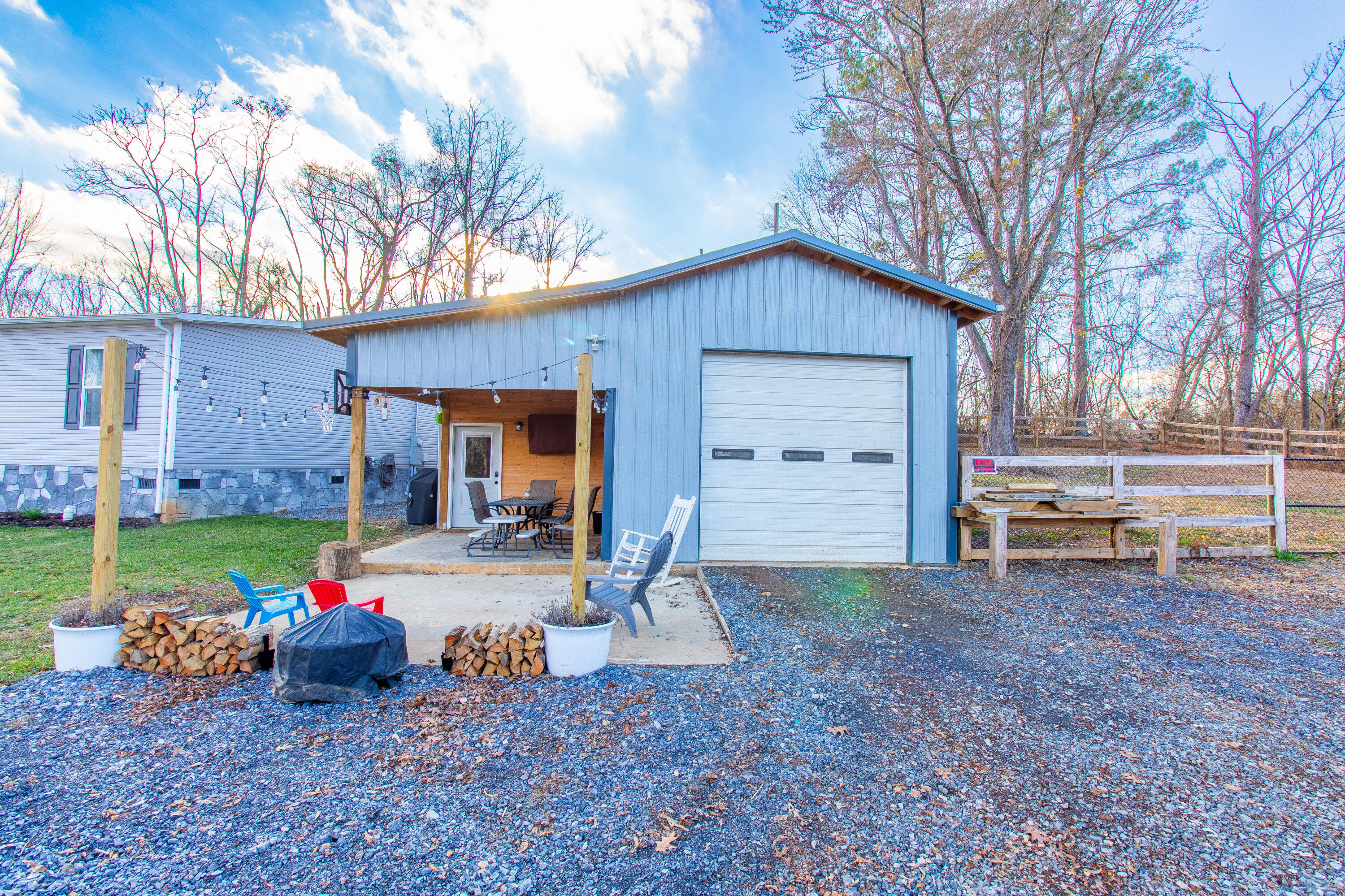 341 Haw Ridge Road Piney Flats, TN 37686 - Photo 13 of 71 Garage/workshop